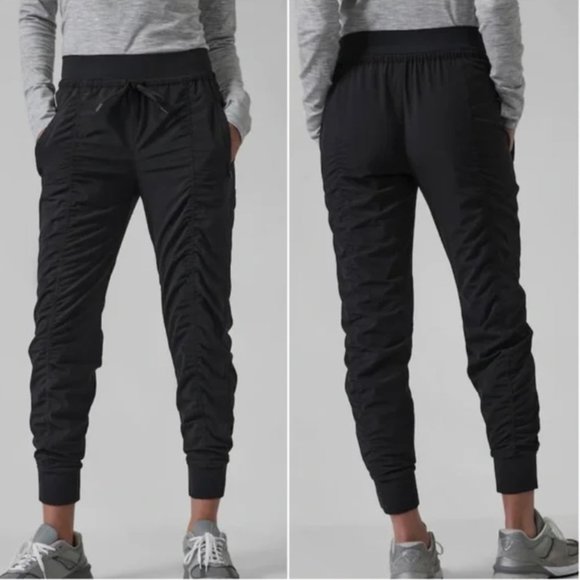 Athleta Pants - Athleta Black Attitude II Jogger Pants Size 8